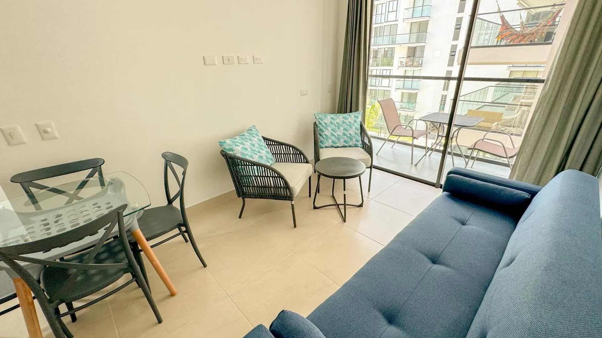 Apartamento Salinas Del Mar - Balcon Y Vista Al Mar - By Bedviajes El Manantial 0*,  Colombia